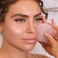 Масажер для обличчя з рожевого кварцу KORA Organics Rose Quartz Facial De-Puffing & Lifting Gua Sha - Фото 5