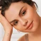 Легкая основа для лица Rare Beauty by Selena Gomez Liquid Touch Weightless Foundation Color: 230N - light medium with neutral olive undertones  Size 0.94 oz/ 28 mL - Фото 7
