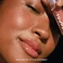 Увлажняющий блеск для губ Tower 28 Beauty ShineOn Lip Jelly Hydrating No-Sticky Lip Gloss Color: Cashew - semi-sheer, milky rosy brown Size 0.13 oz/ 3.9g - Фото 4