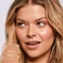 Увлажняющий тонирующий крем из SPF35 Saie Slip Tint Dewy Tinted Moisturizer SPF 35 Sunscreen Color: Four - for light to medium skintones with red undertones Size 1.35 oz/ 40 mL - Фото 2