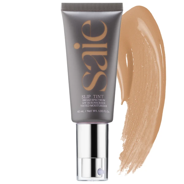 Увлажняющий тонирующий крем из SPF35 Saie Slip Tint Dewy Tinted Moisturizer SPF 35 Sunscreen Color: Four + Half - for medium skintones with golden undertones Size 1.3 oz/ 40 mL