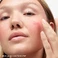 Зволожуючий рум'янець Glossier Cloud Paint Gel Cream Blush Puff - light cool pink 0.33 oz / 10 mL - Фото 4