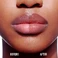 Увлажняющий бальзам для губ Dior Addict Lip Glow 057 Shimmer Cinnamon - коричневый с блестками 0.11 oz/3.52 g - Фото 6