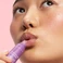 Зволожуючий бальзам для губ LANEIGE Lip Glowy Lightweight Hydration Balm with Shea Butter Scent: Gummy Bear Size 0.35 oz / 10 g - Фото 5