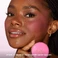Цветочный румянец Too Faced Cloud Crush Blurring Powder Blush Color: Super Candy Clouds - cool-tone fuchsia Size 0.17 oz / 4.82 g - Фото 4