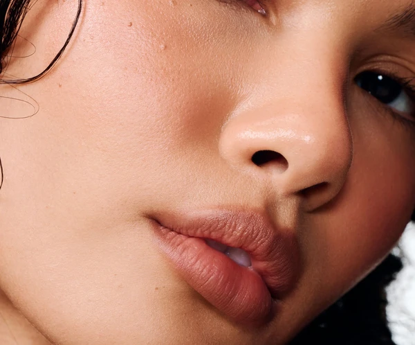 Контурний олівець - помада для губ RHODE peptide lip shape Color: twist - warm taupe Size: 0.75 g / 0.026 oz.